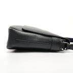 Louis Vuitton Shoulder Bag Taiga Roman MM — view 4