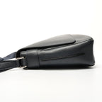 Louis Vuitton Shoulder Bag Taiga Roman MM — view 3
