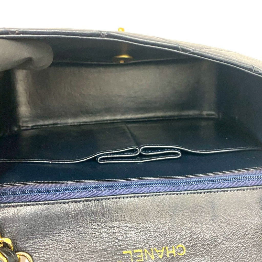 Chanel Quilted CC Logo Lambskin Shoulder Bag Navy Red Bicolor — view 9