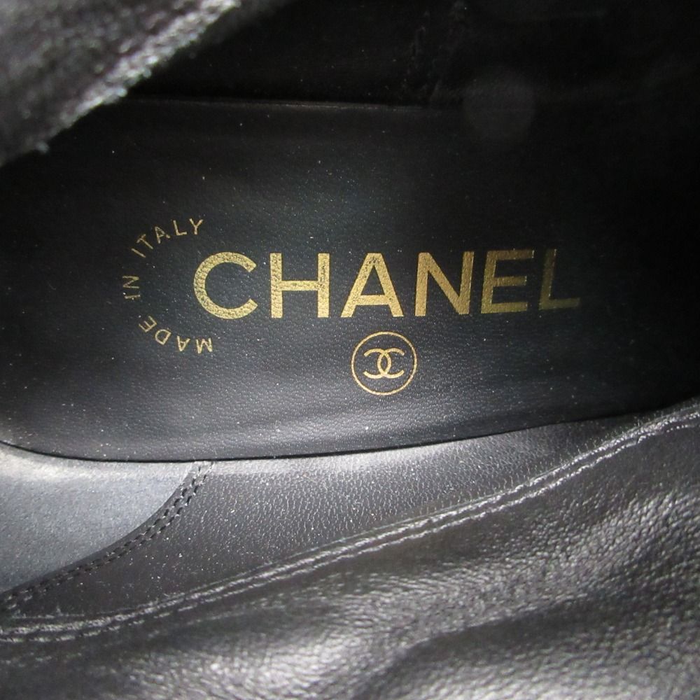 Chanel Boots CC Logo Low Heels Side Zip Long Shoes Gold — view 7