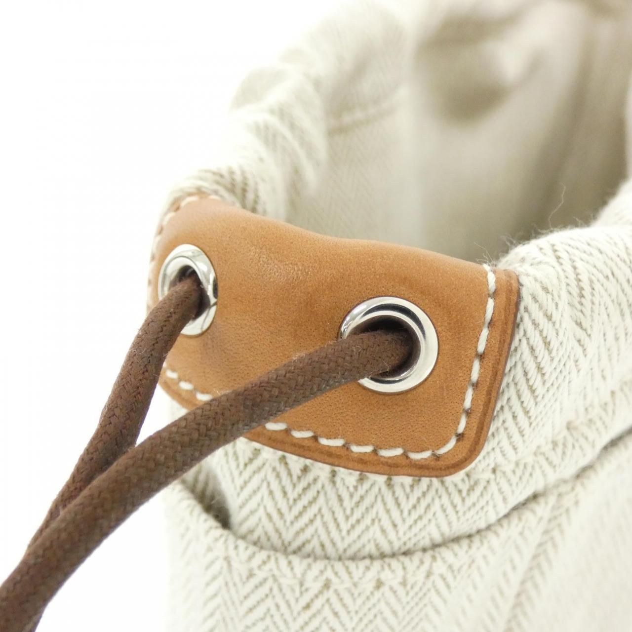 Hermes Full Ruby 20 cm Pouch — view 4