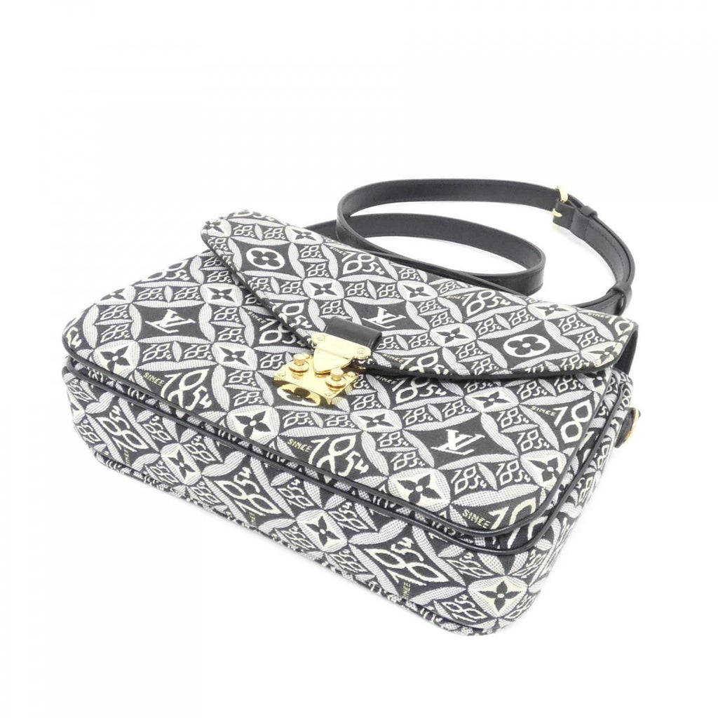 Louis Vuitton Pochette Metis Bag — view 3