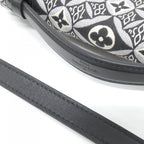 Louis Vuitton Pochette Metis Bag — view 5
