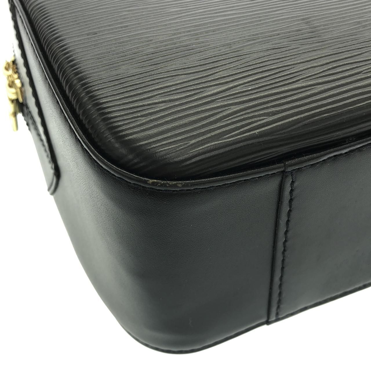 Louis Vuitton Epi Voltaire Shoulder Bag — view 3