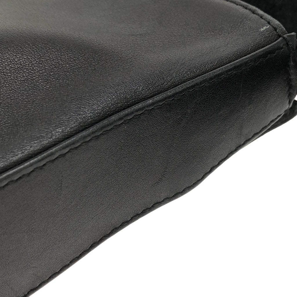 Dior Vintage Shoulder Bag — view 4