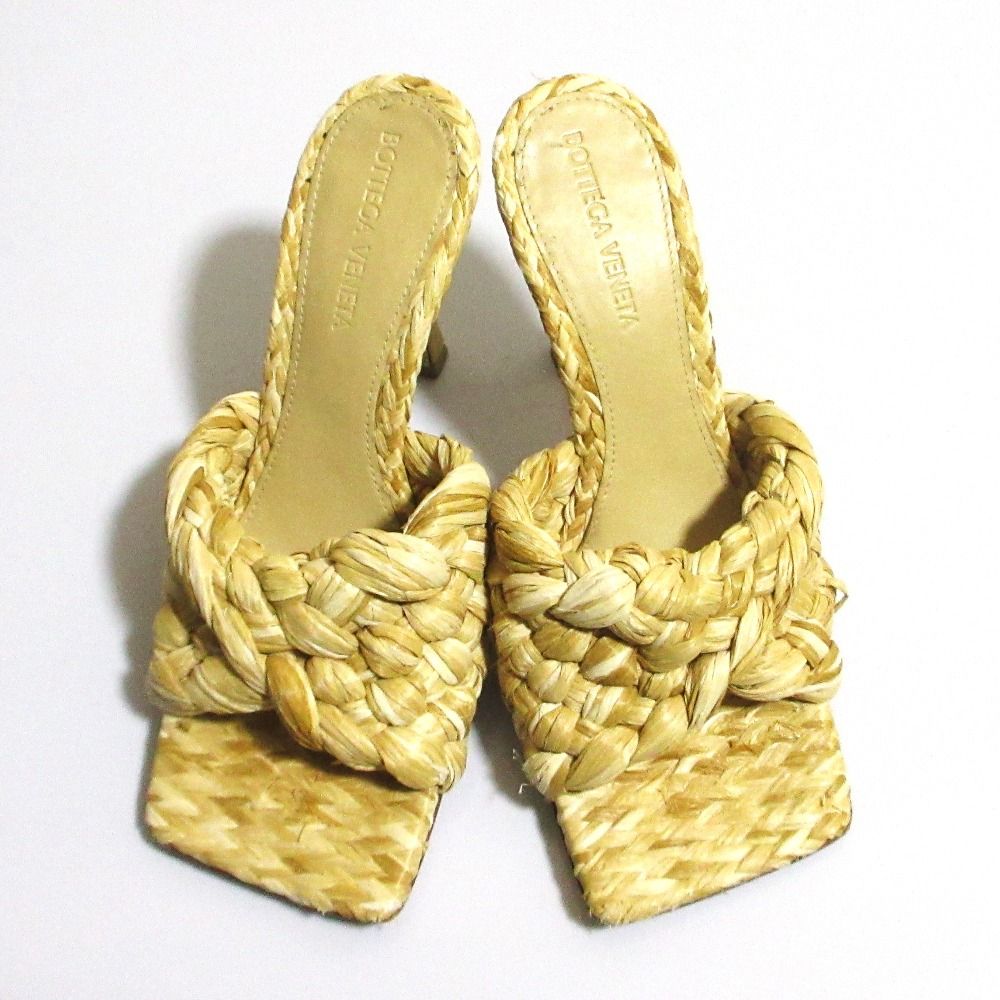 Bottega Veneta Raffia Mules Sandals 35 Natural — view 4