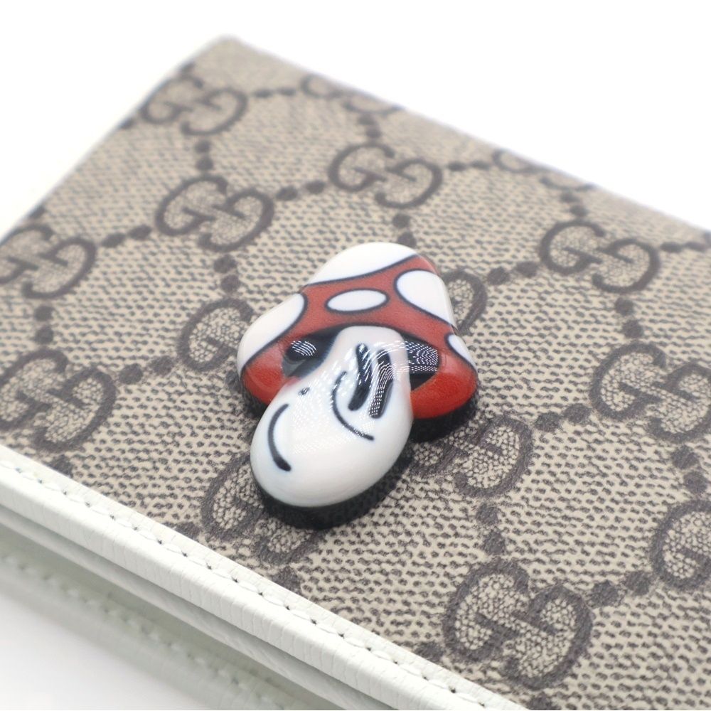 Gucci Mushroom Hattie Stewart GG Supreme Wallet Brown — view 5