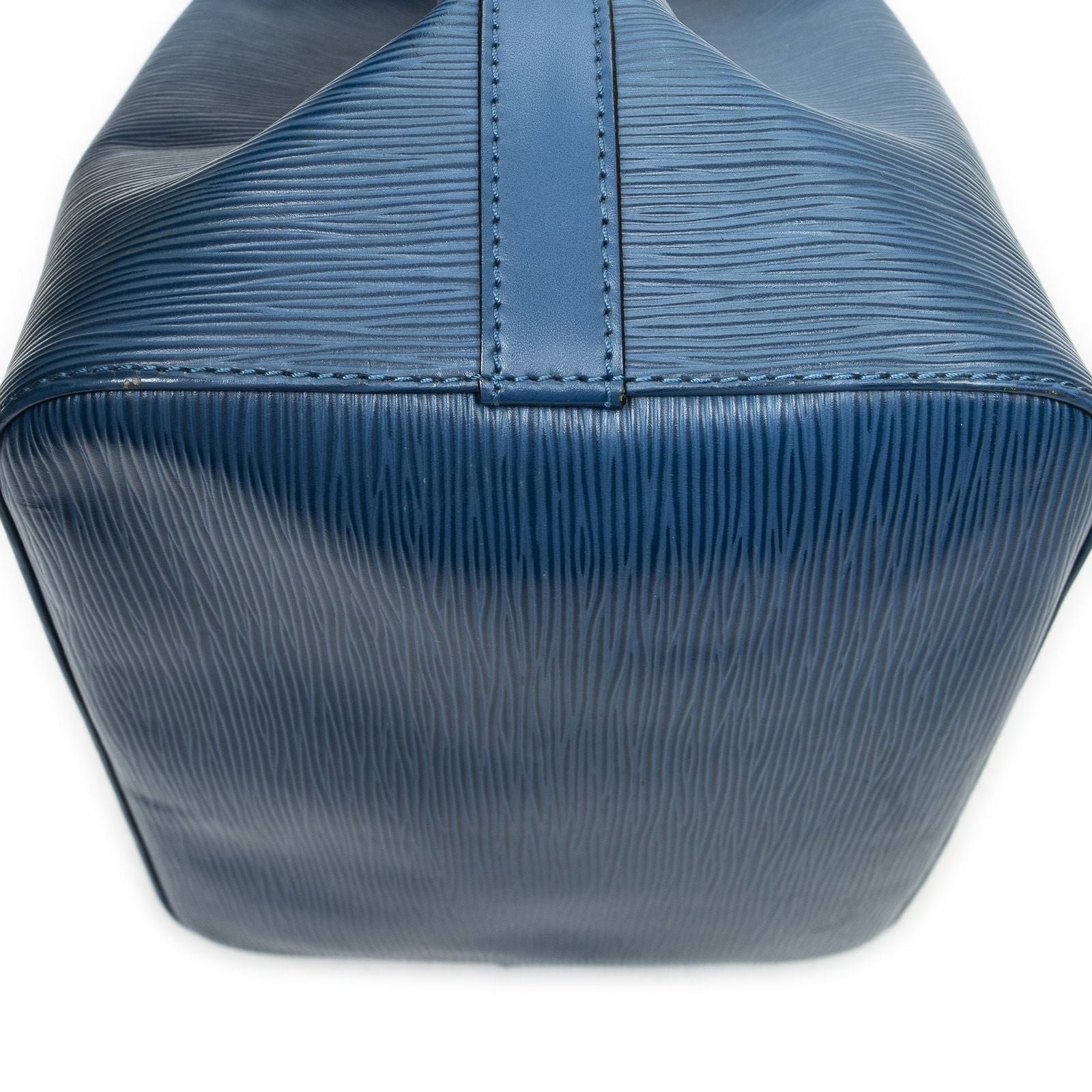 Louis Vuitton Noe Blue Epi Handbag — view 7