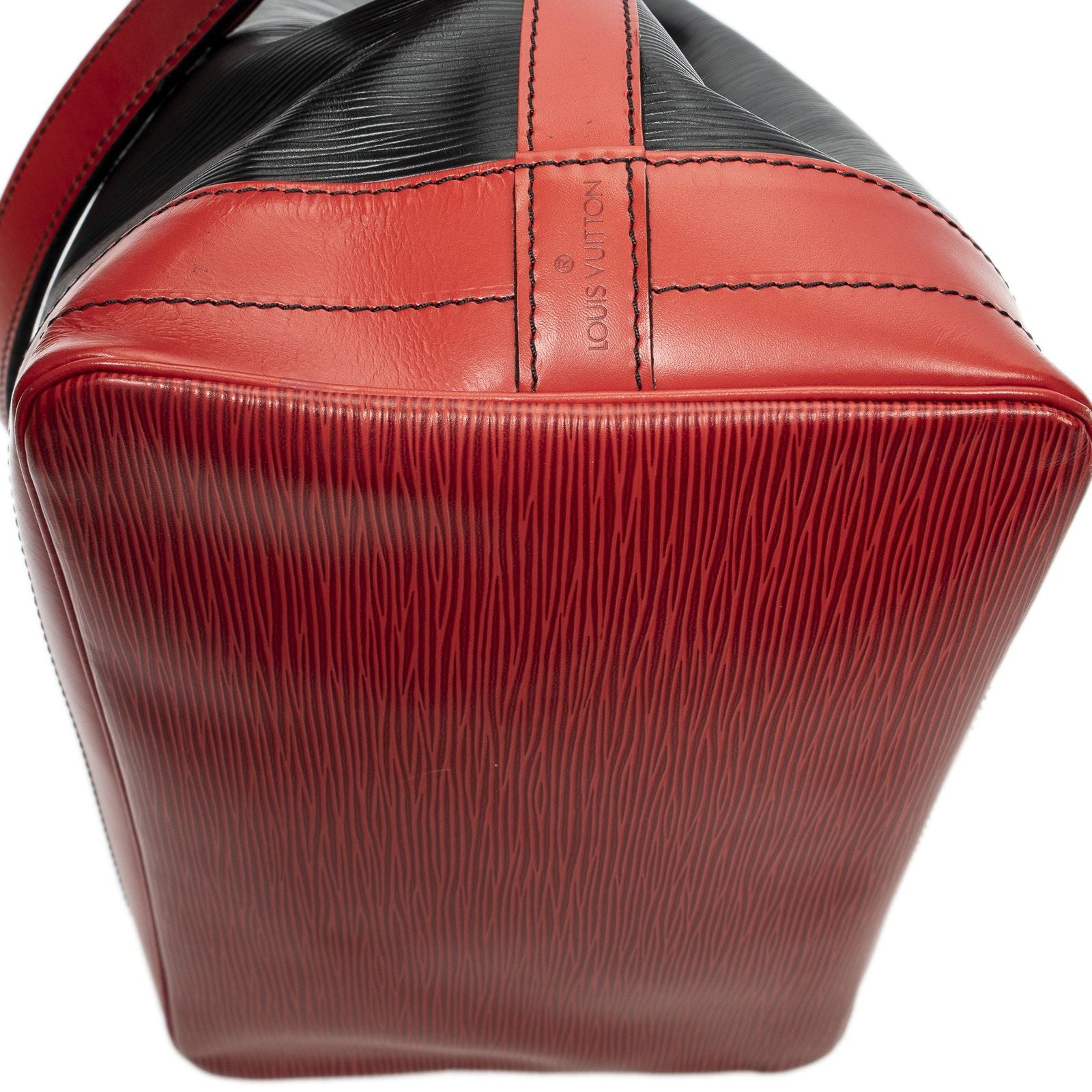 Louis Vuitton Noe Bicolor Black Red Epi Handbag — view 8