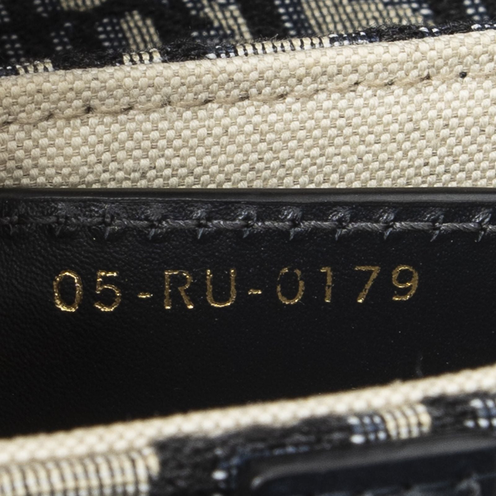 Dior New Saddle Bag Navy Beige Oblique Peacock Canvas — view 9