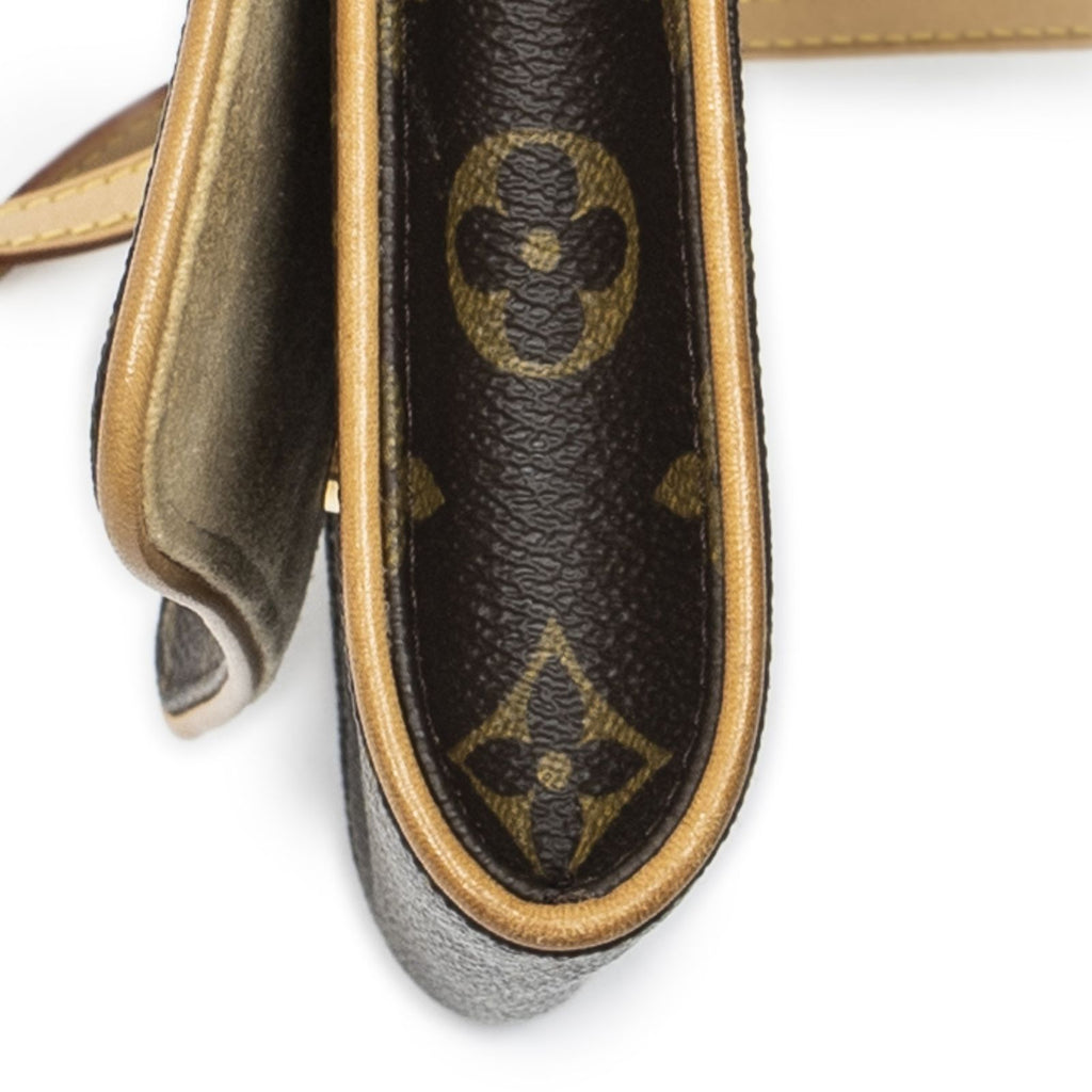 Louis Vuitton Twin Brown Monogram Canvas — view 7