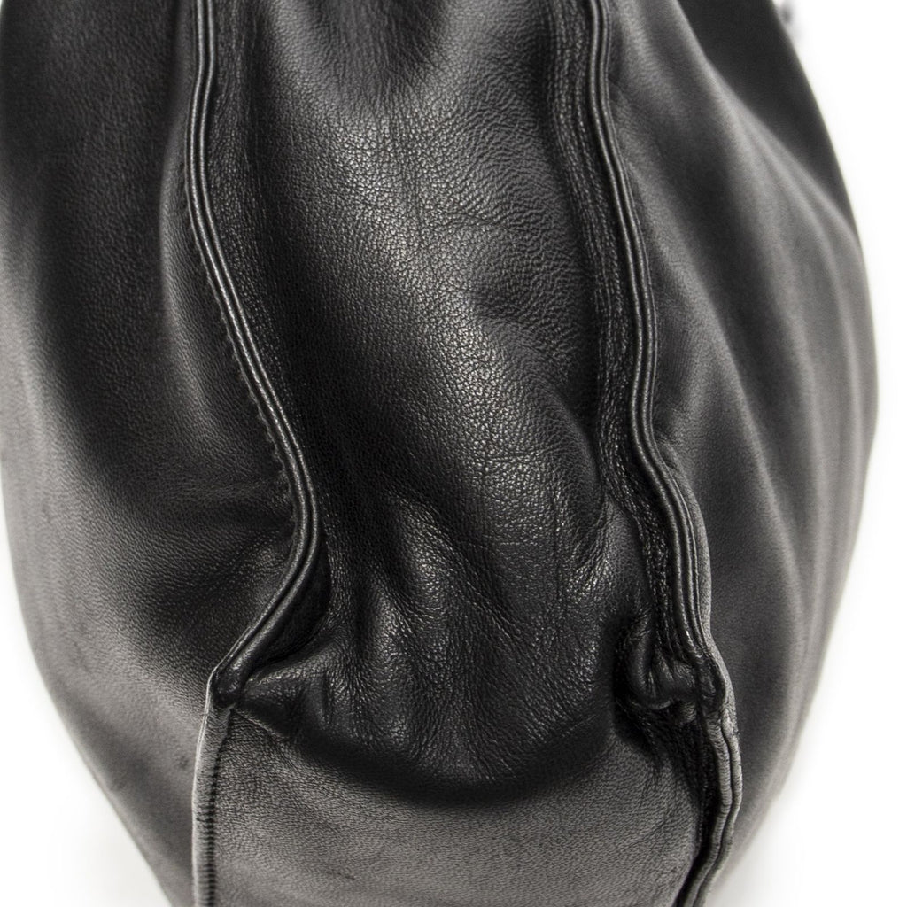 Loewe Small Tassel Flamenco Black Calfskin Leather — view 8