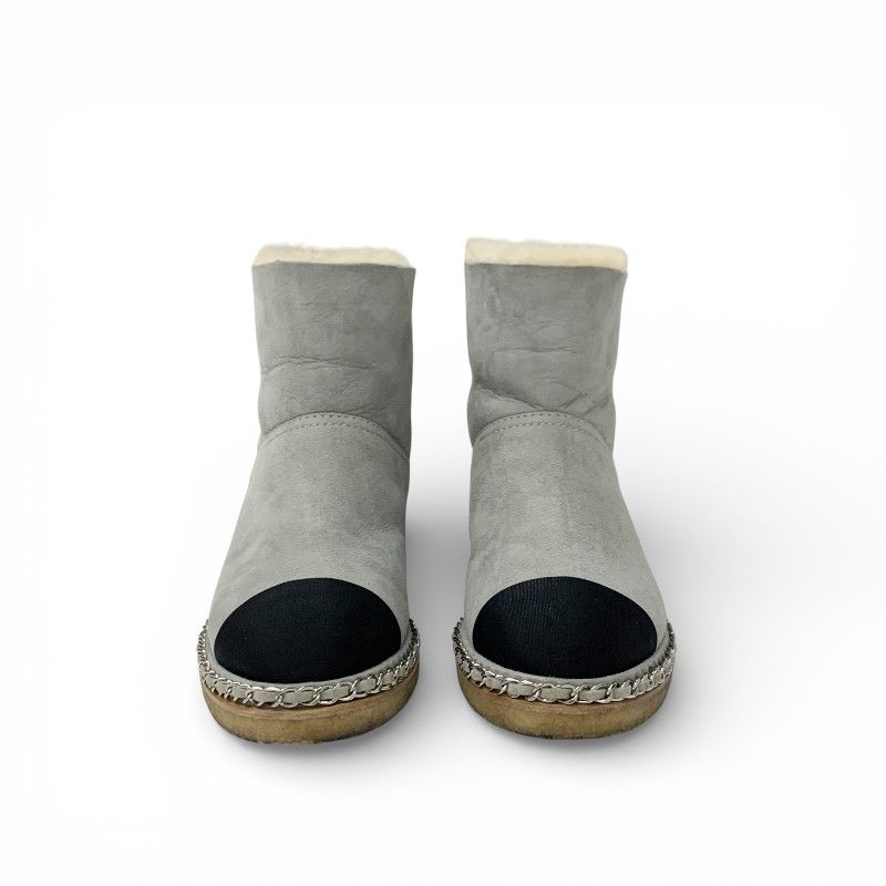 Chanel Boots Short Shoes Suede Fabric Light Gray Black CC Logo Chain Shearling — view 2