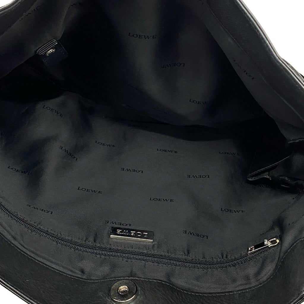 Loewe Fringe Suede Leather Shoulder Bag Tote Black — view 9