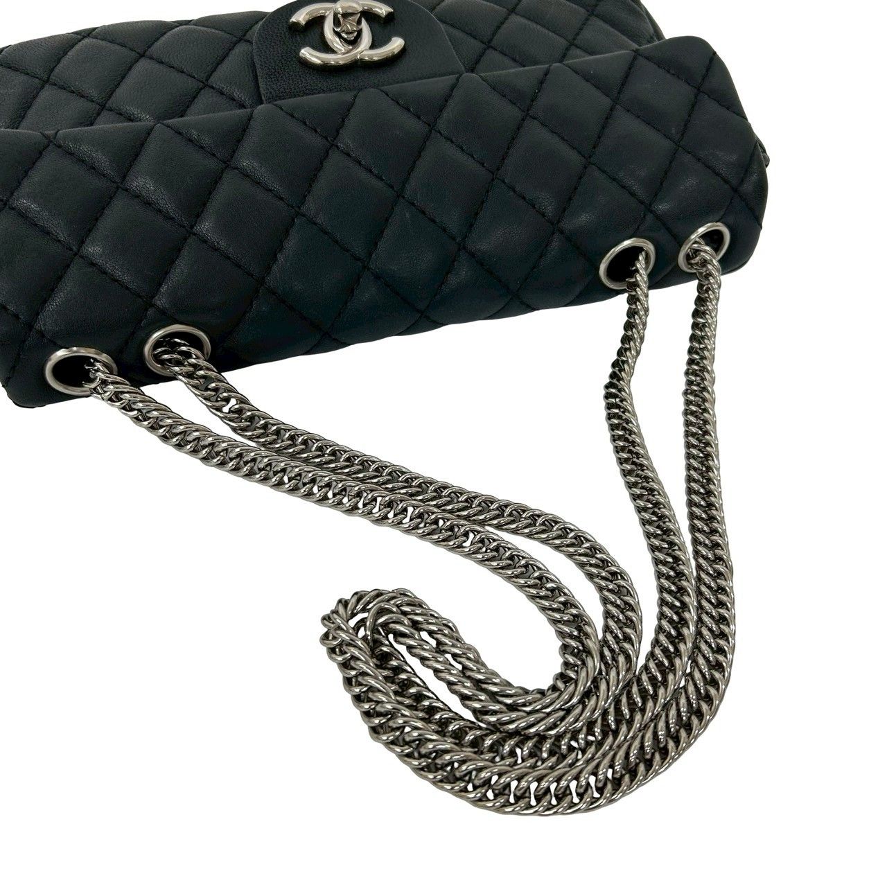Chanel Card Quilted CC Logo Lambskin Chain Shoulder Bag Black — view 4