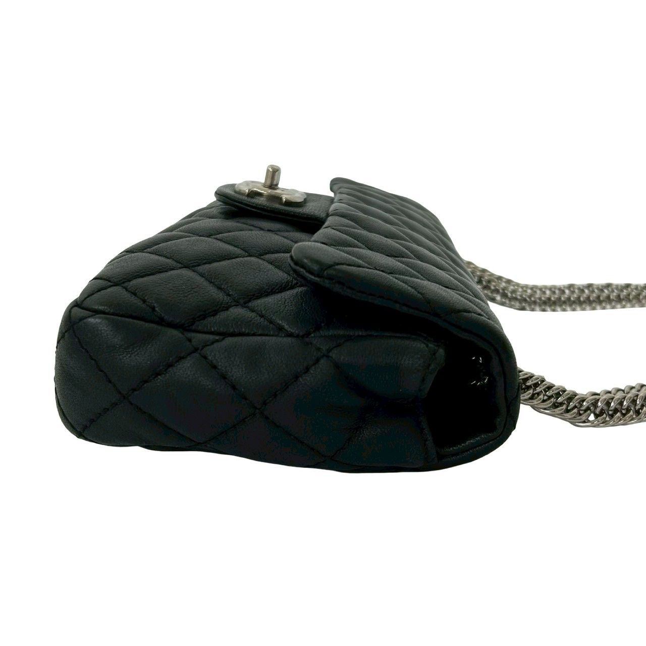 Chanel Card Quilted CC Logo Lambskin Chain Shoulder Bag Black — view 6