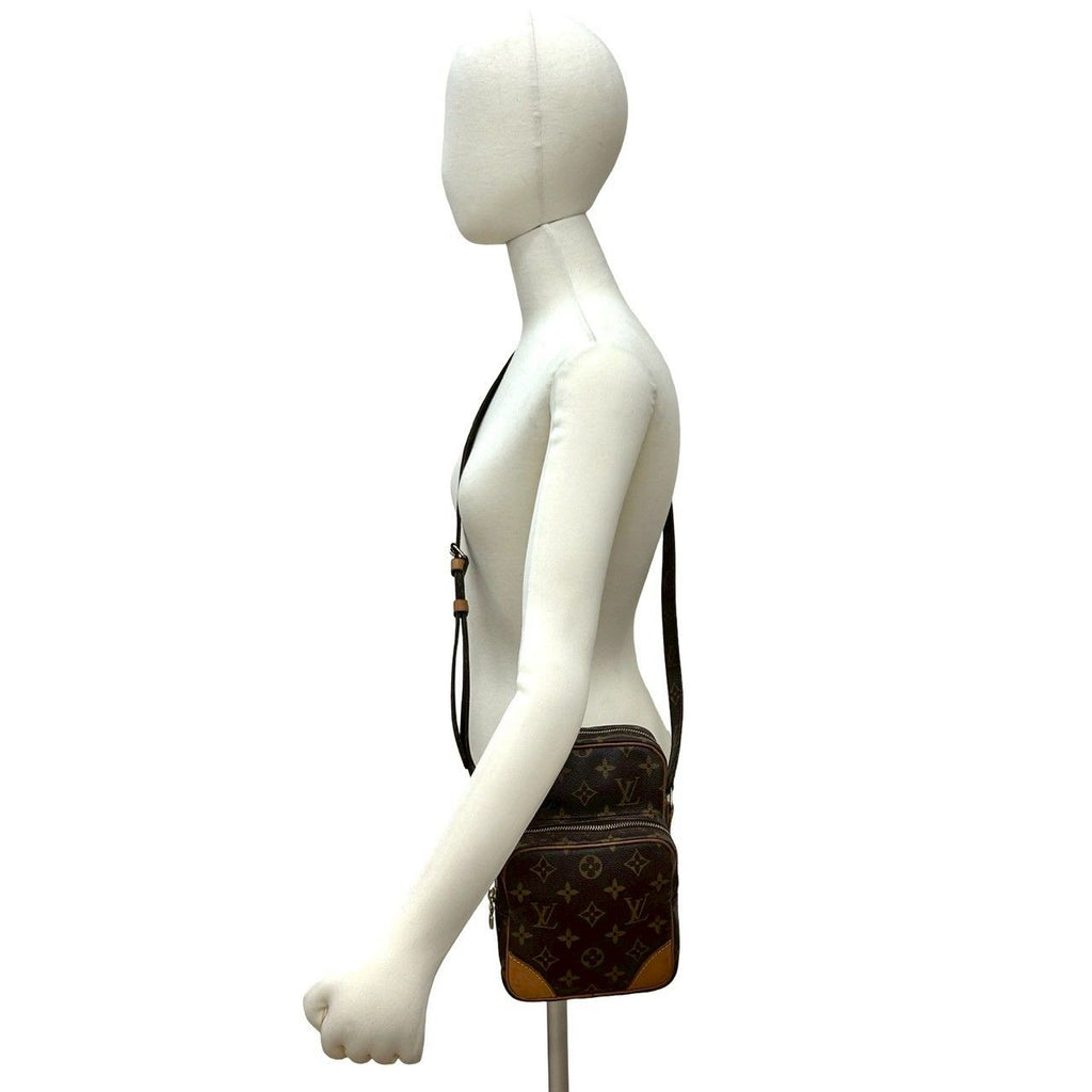Louis Vuitton Vintage Amazon Monogram Leather Mini Shoulder Bag Pochette Brown — view 2