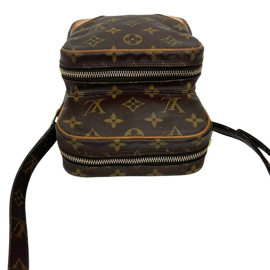 Louis Vuitton Vintage Amazon Monogram Leather Mini Shoulder Bag Pochette Brown — view 4