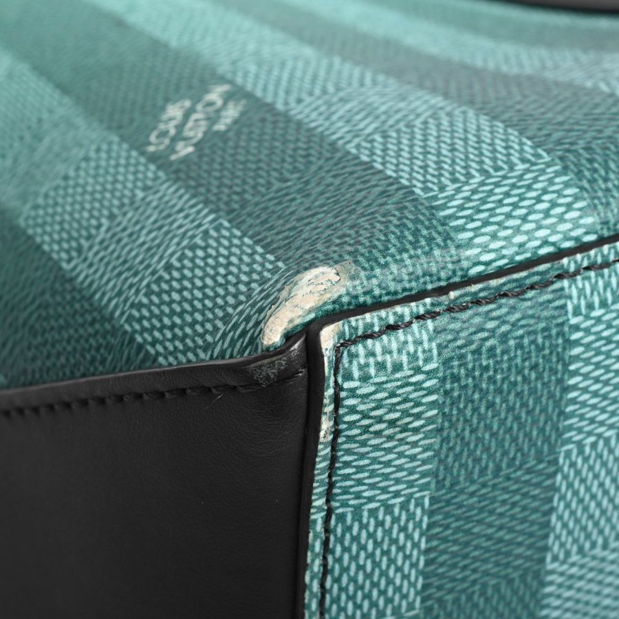 Louis Vuitton Tote Weekend — view 7