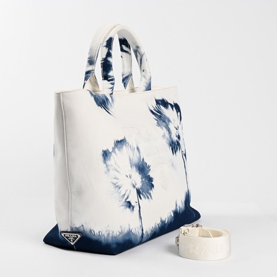 Prada Tote Logo Totes White — view 2
