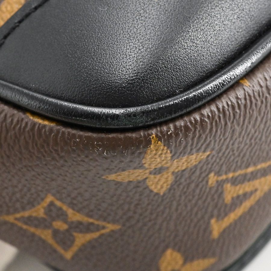 Louis Vuitton Shoulder Bag Arch Messenger — view 9