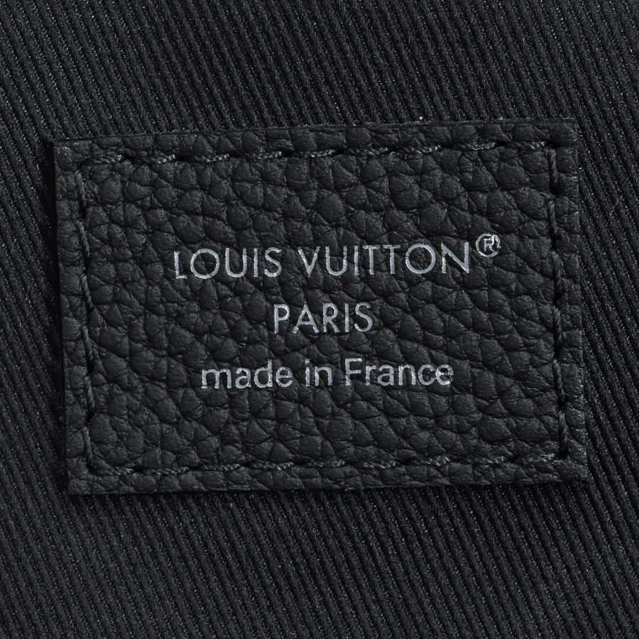 Louis Vuitton Belt Bag Avenue — view 6