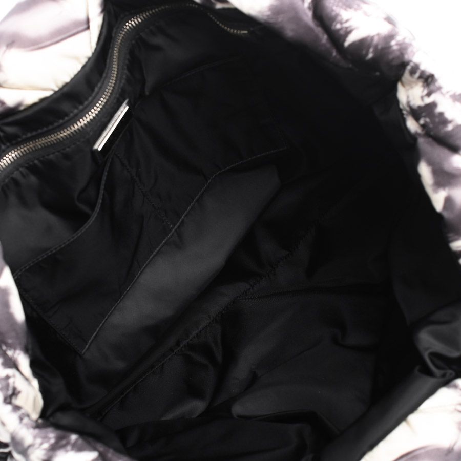 Prada Tote Re-Nylon Padded — view 4
