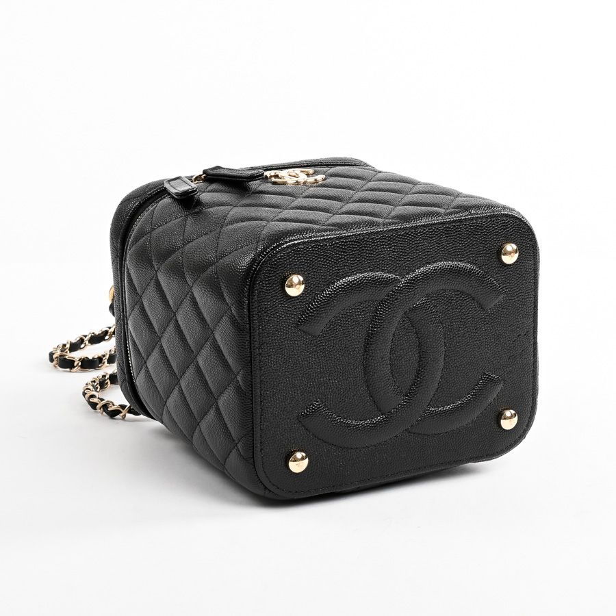 Chanel Shoulder Bag Top Handle Chain Vanity Case — view 5