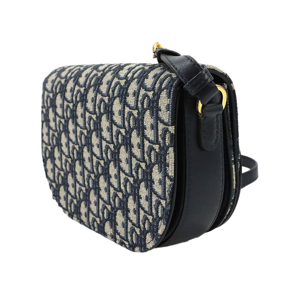 Dior Auction CD Signature Chain Shoulder Bag Canvas — view 3