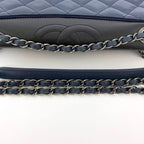 Chanel Chain Shoulder Bag Navy Black Silver Quilted — view 8