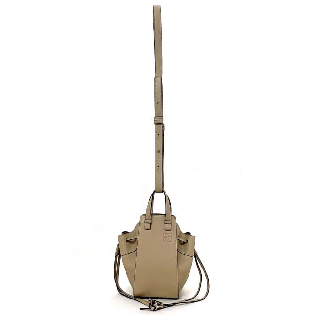 Loewe Shoulder Bag Hammock Mini Beige — view 2
