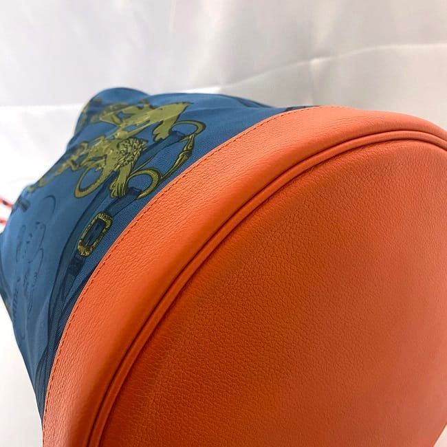 Hermes Drawstring Bag Soiree 22 Blue Brides de Gala — view 6