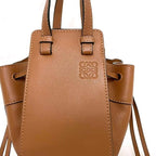 Loewe Shoulder Bag Hammock Mini Brown Anagram — view 7