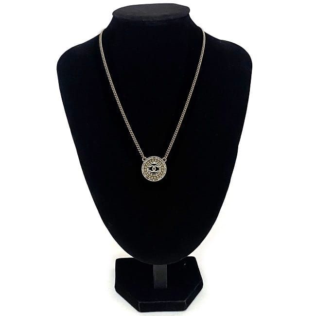 Chanel Necklace Gold CC Logo Faux Pearl — view 9