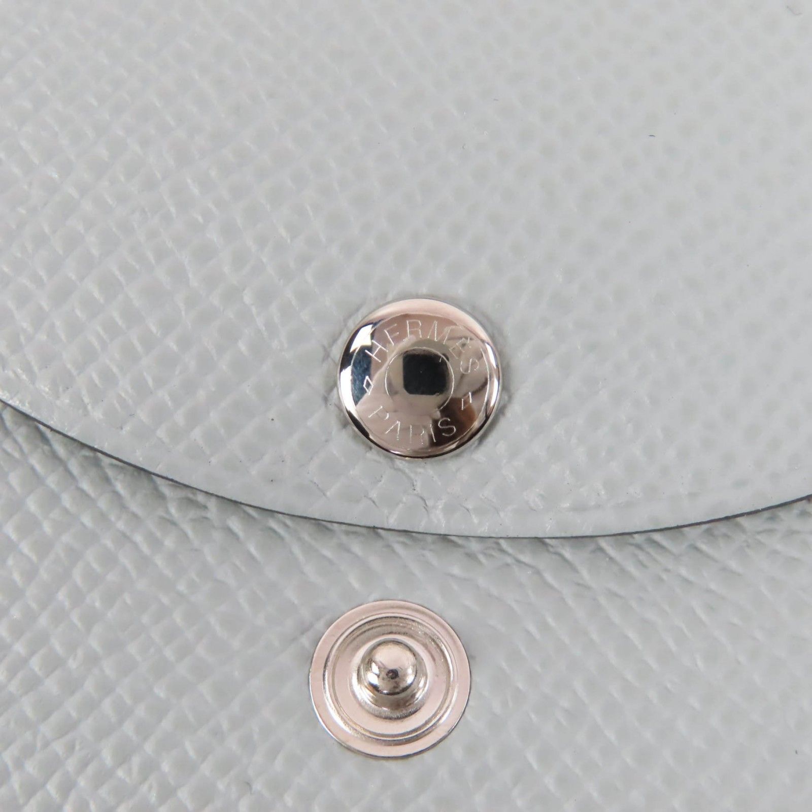 Hermes Calvi Duo Veau Epsom Gris Perle Silver Series Coin Case — view 7
