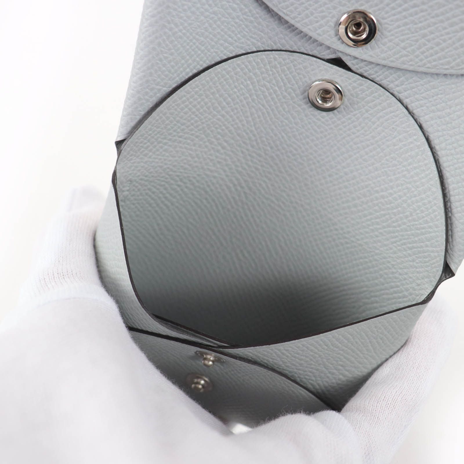 Hermes Calvi Duo Veau Epsom Gris Perle Silver Series Coin Case — view 6