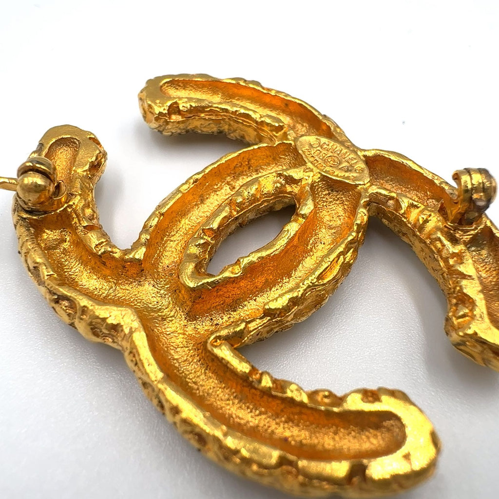 Chanel CC Logo Lava Gold Plated Brooch — view 6