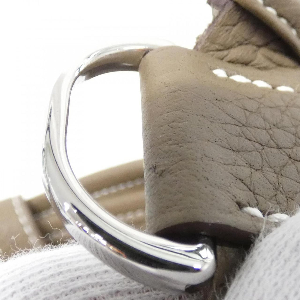 Hermes Evelyne 3 PM Shoulder Bag — view 5