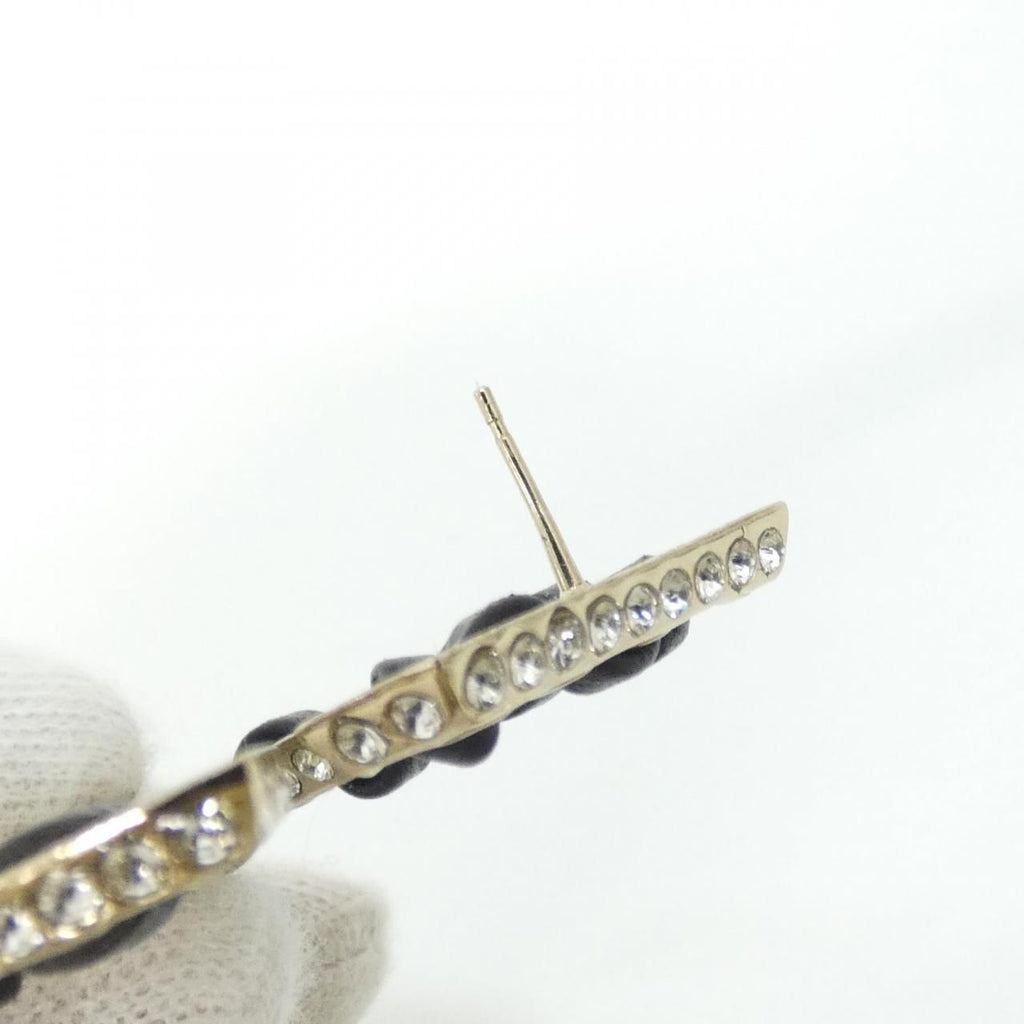 Chanel Earrings Gold — view 3