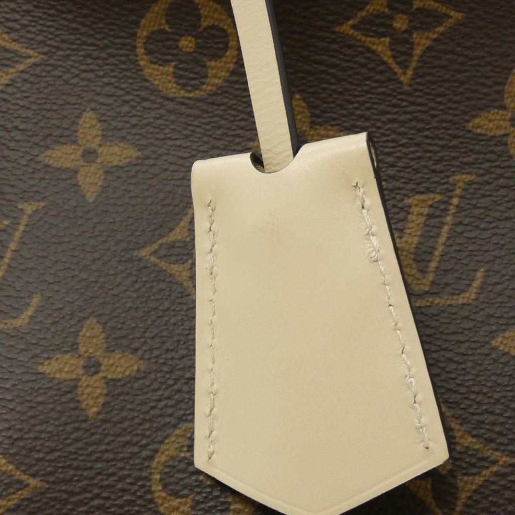 Louis Vuitton Monogram Fold Tote MM — view 4