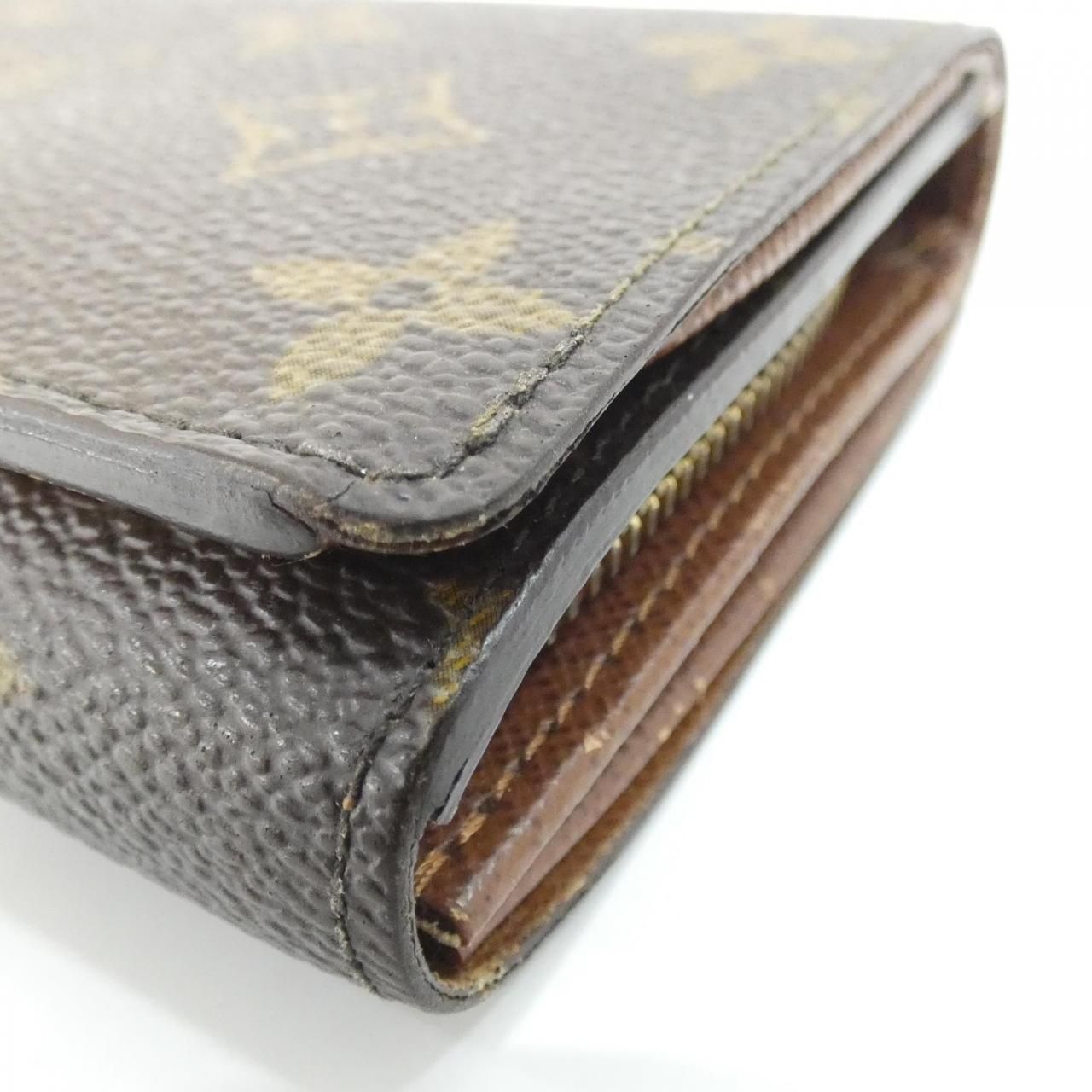 Louis Vuitton Monogram Portefeuille Tresor Wallet — view 5
