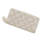 Louis Vuitton Wallet Monogram Mahina Reverse Zippy
