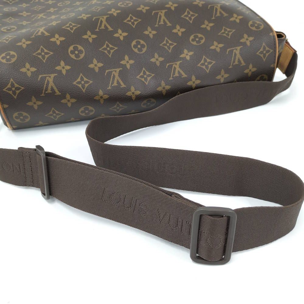 Louis Vuitton Aves Monogram Shoulder Bag — view 6