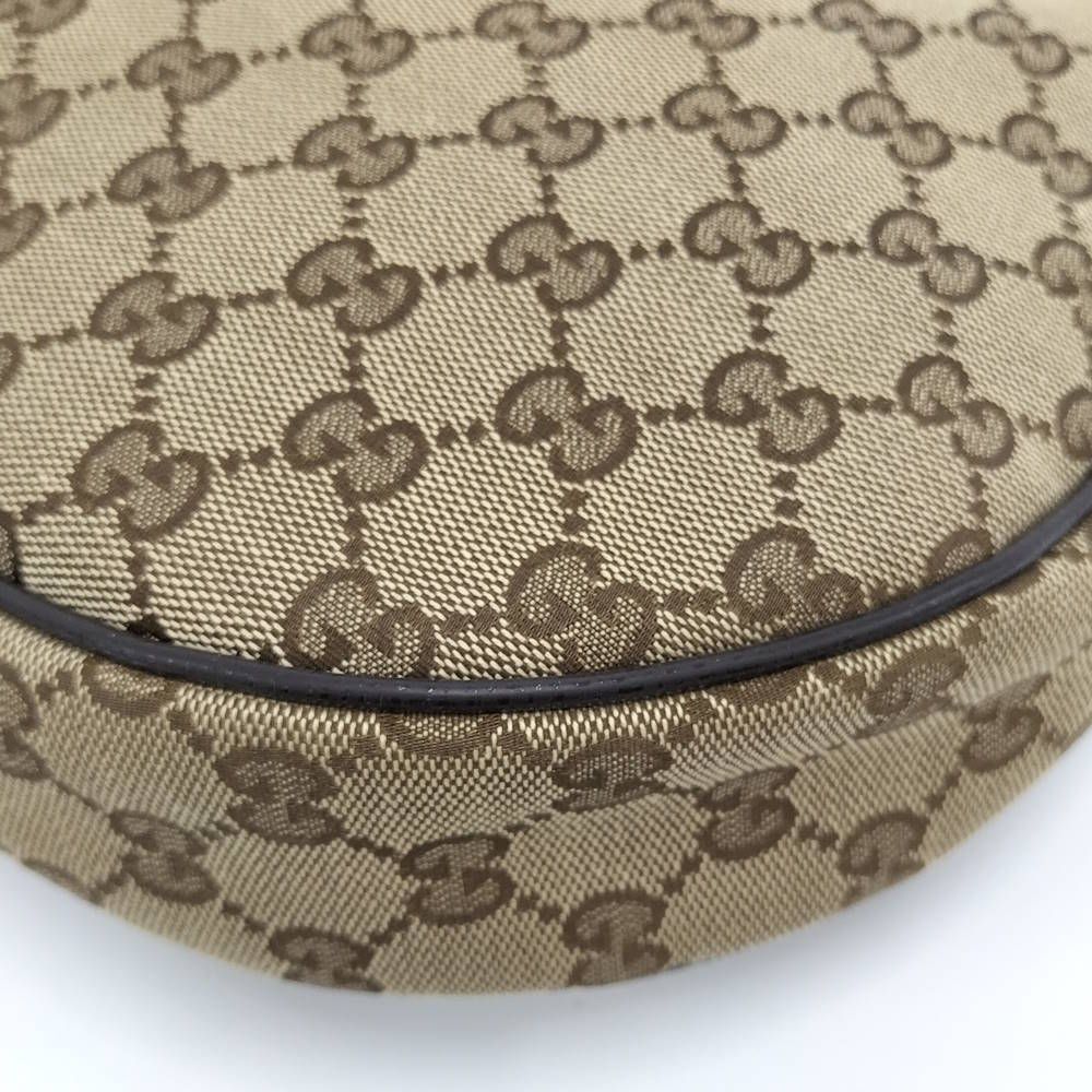 Gucci Shoulder Bag GG Canvas Beige — view 3