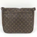 Louis Vuitton Messenger Bob le MM Shoulder Bag Monogram Brown — view 2
