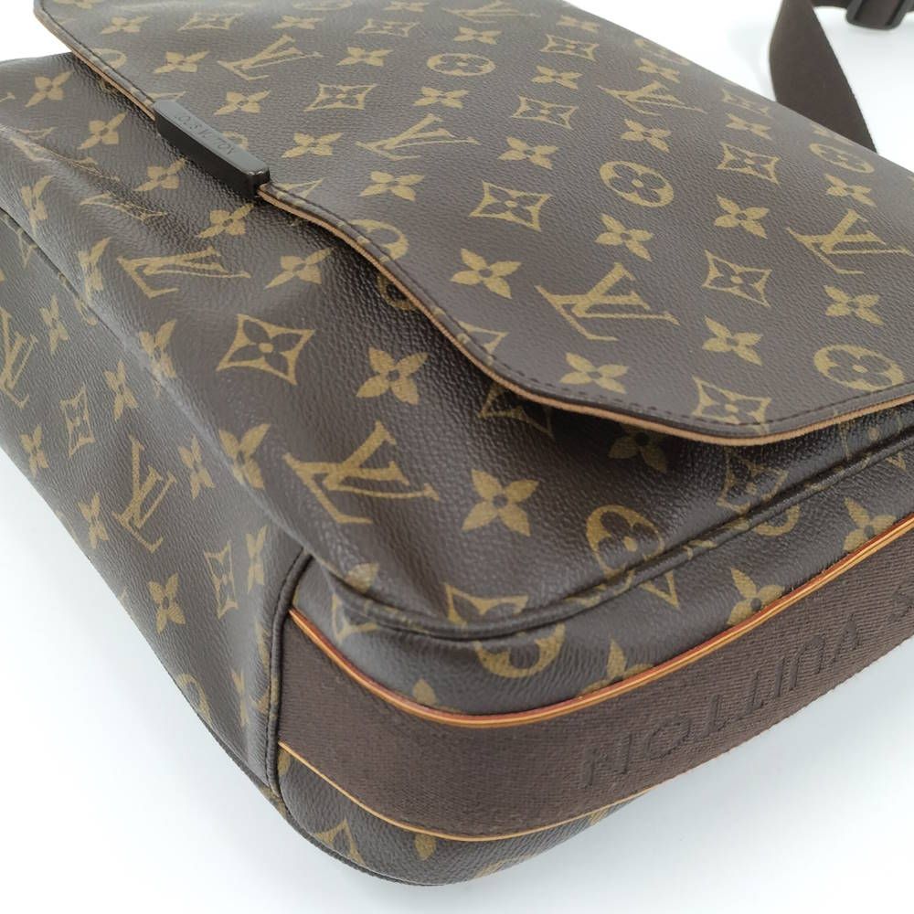 Louis Vuitton Messenger Bob le MM Shoulder Bag Monogram Brown — view 5
