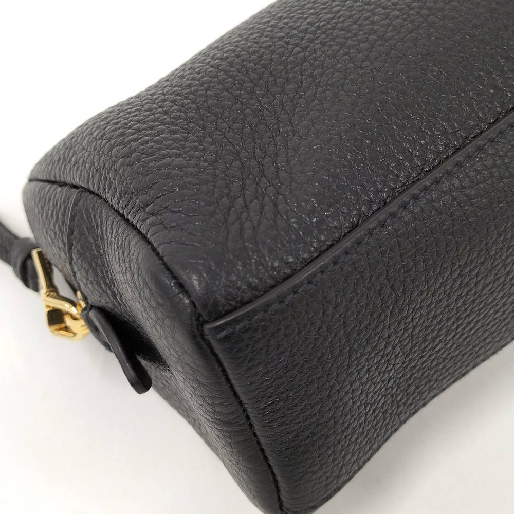 Prada Vitello Daino Leather Pouch Nero — view 3