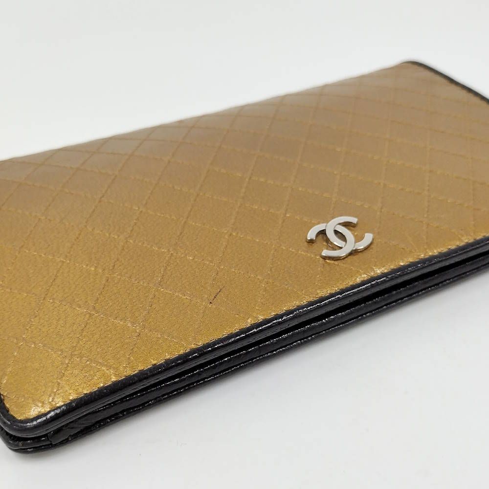 Chanel Bicolor Gold Black Bifold Wallet — view 5