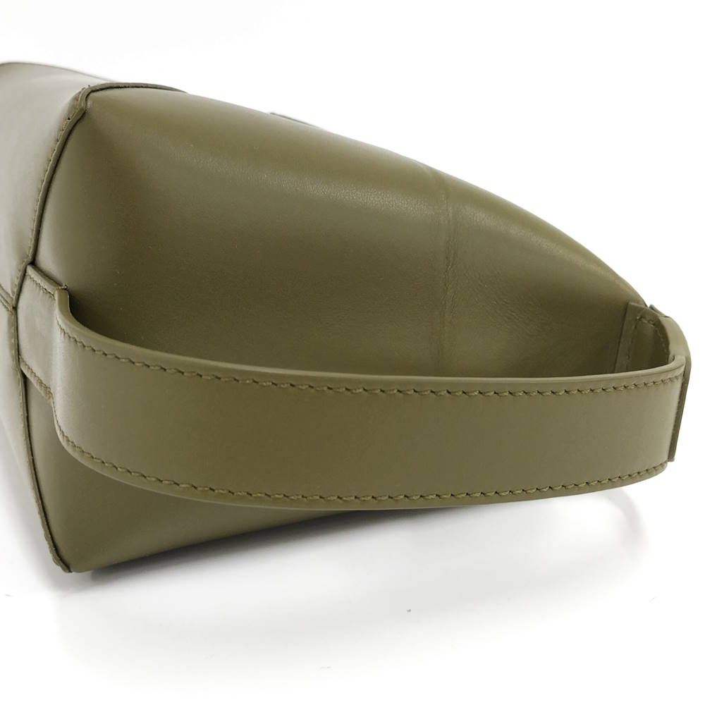 Loewe Puzzle Fold Wash Bag Handbag Leather Khaki — view 6