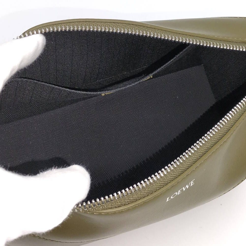 Loewe Puzzle Fold Wash Bag Handbag Leather Khaki — view 9